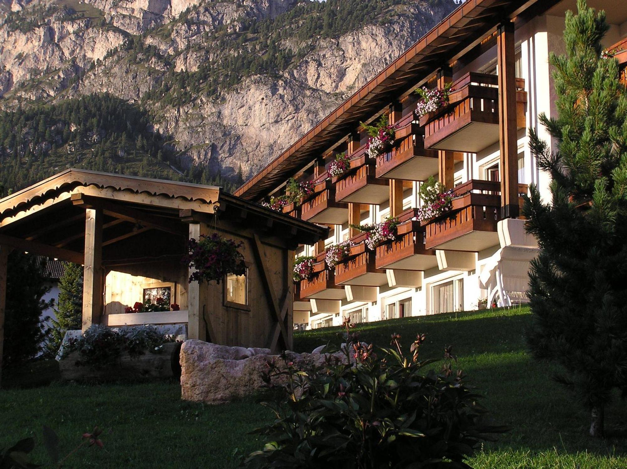 Residence Isabell Selva di Val Gardena Eksteriør bilde